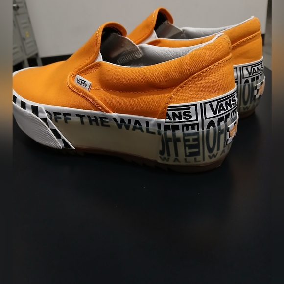 VANS Classic Slip-On Logo Stack Orange Women's Size 8 Men's 6.5 - Picture 1 of 12
